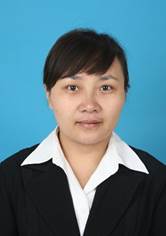 男孩在微笑
描述已自动生成